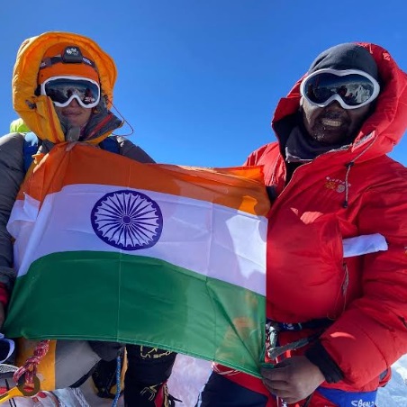 Baljeet Kaur Indian Mountaineer Break the Record by Completing the True Summit of the Eighth Highest Peak in the World Mount Manaslu 8163M without Oxygen