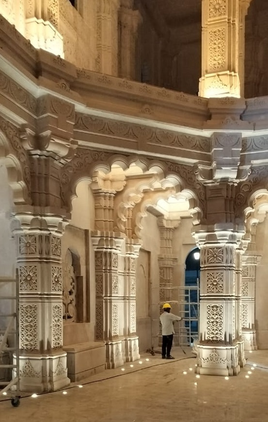 27117 Ayodhya Interior Lighting