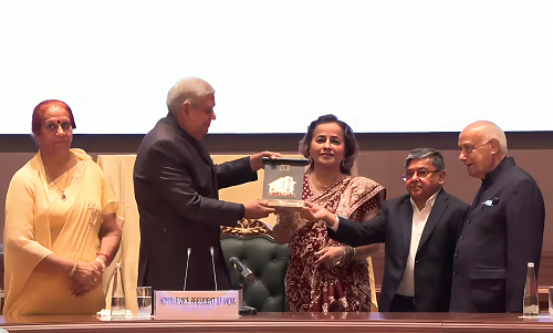 Dr. Bina Modi Felicitated by Hon'ble Vice President of India for Contributions to SILF