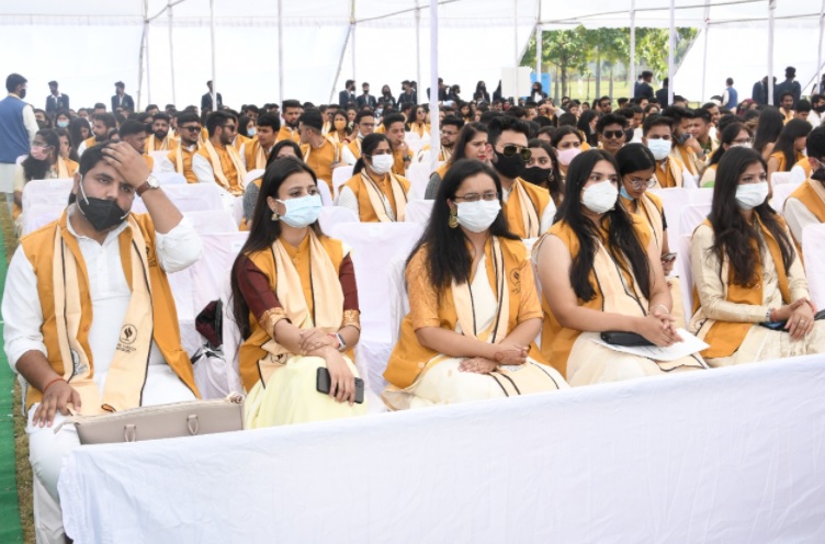 18594 studentsatuniversity